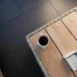 Keramische Terrastegel Kerastrada Betonlook Antraciet 60x60x2 Cm - 2 Tegels / 0,72 M2 11 Keramische Terrastegel Kerastrada Betonlook Antraciet 60x60x2 Cm - 2 Tegels / 0,72 M2 -Gardena Verkoop 123 1600