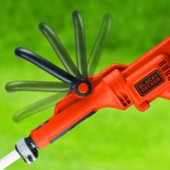 Black & Decker BLACK+DECKER Elektrische Trimmer GL8033-QS - 700W 33cm -Gardena Verkoop 123 1757