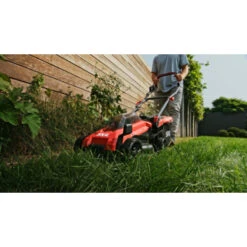 SKIL 20V Grasmaaier 0130BA Brushless 34cm + 2 Accu's 2,0Ah + Snellader 12 SKIL 20V Grasmaaier 0130BA Brushless 34cm + 2 Accu's 2,0Ah + Snellader -Gardena Verkoop 123 1898