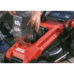 SKIL 20V Grasmaaier 0130BA Brushless 34cm + 2 Accu's 2,0Ah + Snellader 13 SKIL 20V Grasmaaier 0130BA Brushless 34cm + 2 Accu's 2,0Ah + Snellader -Gardena Verkoop 123 1899
