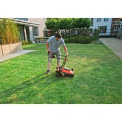 SKIL 20V Grasmaaier 0130BA Brushless 34cm + 2 Accu's 2,0Ah + Snellader 17 SKIL 20V Grasmaaier 0130BA Brushless 34cm + 2 Accu's 2,0Ah + Snellader -Gardena Verkoop 123 1903
