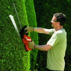 Black & Decker BLACK+DECKER 18V Heggenschaar GTC1845L20 Incl. 2.0Ah Accu -Gardena Verkoop 123 2133