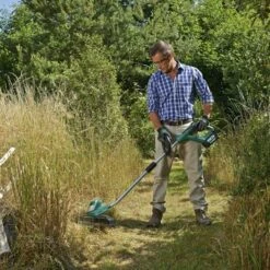 Bosch 36V Trimmer AdvancedGrassCut 30cm (Incl. 2.0Ah Accu + Lader) 17 Bosch 36V Trimmer AdvancedGrassCut 30cm (Incl. 2.0Ah Accu + Lader) -Gardena Verkoop 123 2192