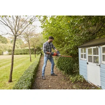 Black & Decker BLACK+DECKER Elektrische Heggenschaar BEHT251-QS 4 Black & Decker BLACK+DECKER Elektrische Heggenschaar BEHT251-QS - Afbeelding 2