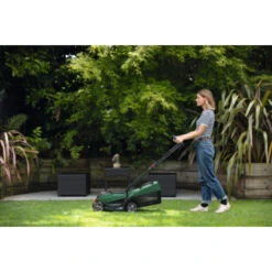 Bosch 18V Grasmaaier Citymower 32cm (Incl. 4,0Ah Accu + Lader) 10 Bosch 18V Grasmaaier Citymower 32cm (Incl. 4,0Ah Accu + Lader) -Gardena Verkoop 123 3098