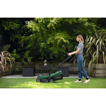 Bosch 18V Grasmaaier Citymower 32cm (Incl. 4,0Ah Accu + Lader) 6 Bosch 18V Grasmaaier Citymower 32cm (Incl. 4,0Ah Accu + Lader) - Afbeelding 4