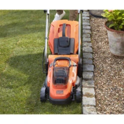 Black & Decker BLACK+DECKER 2x18V Grasmaaier BCMW33184L2-QW 33 Cm Incl. Twee 4,0 Ah Accu's -Gardena Verkoop 123 3108