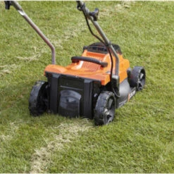 Black & Decker BLACK+DECKER 2x18V Grasmaaier BCMW33184L2-QW 33 Cm Incl. Twee 4,0 Ah Accu's -Gardena Verkoop 123 3109