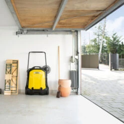 Kärcher Karcher Veegmachine S6 -Gardena Verkoop 123 3858