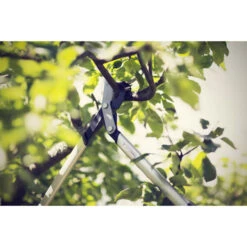 Fiskars Takkenschaar PowerGear LX94 M 8 Fiskars Takkenschaar PowerGear LX94 M -Gardena Verkoop 123 3920