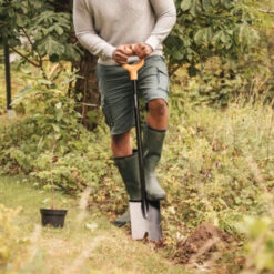 Fiskars Tuinspade Rond Solid -Gardena Verkoop 123 4191