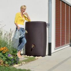Garantia Regenton Wicker Sunda Donkerbruin 300 Liter -Gardena Verkoop 123 627