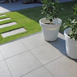 Keramische Terrastegel Kerastrada Betonlook Grijs 60x60x3cm -Gardena Verkoop 123 971